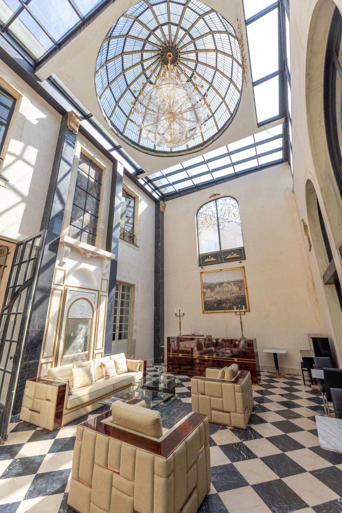 Palazzo Di Acqua Hotel Le Mans Eksteriør billede