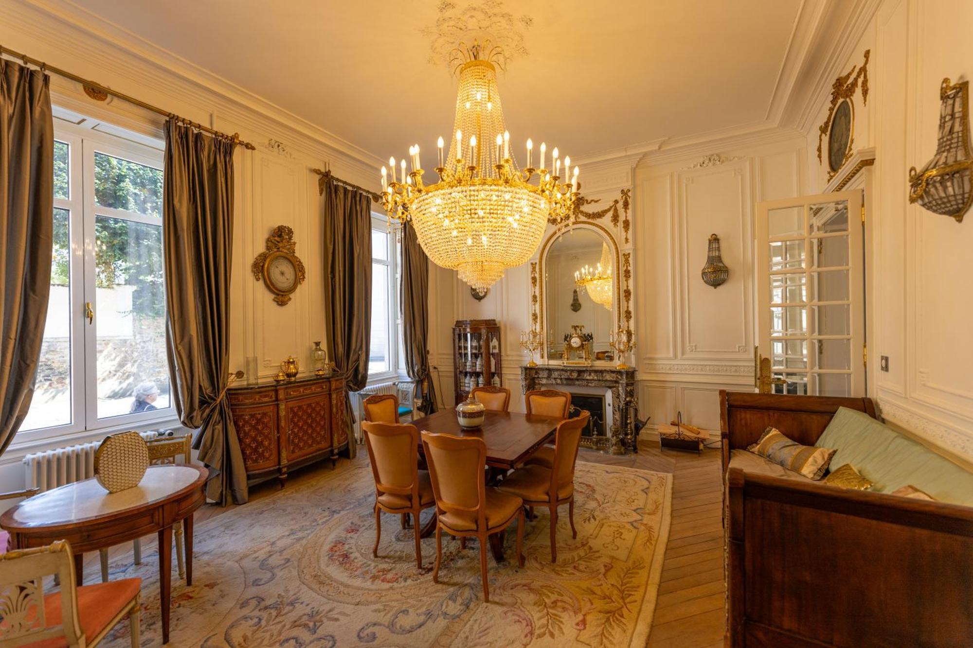 Palazzo Di Acqua Hotel Le Mans Eksteriør billede